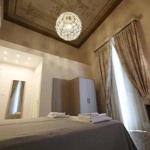 Elios 5*, Catania Italien